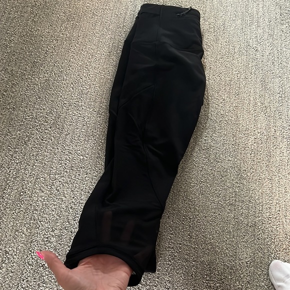 lululemon running crops - Picture 2 of 4